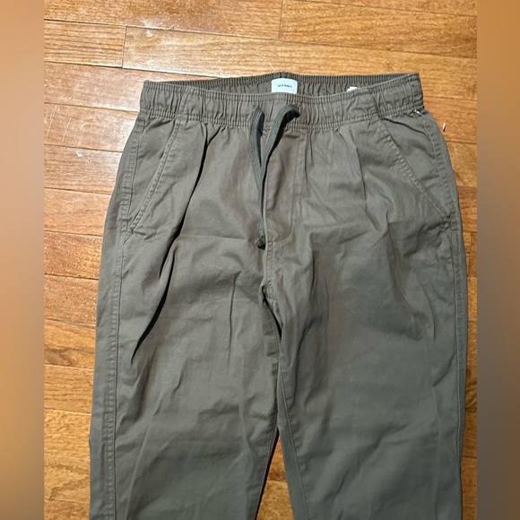 Old Navy joggers. Brown in color. Small. Could be mens or women's. Sold as mens - Picture 2 of 5